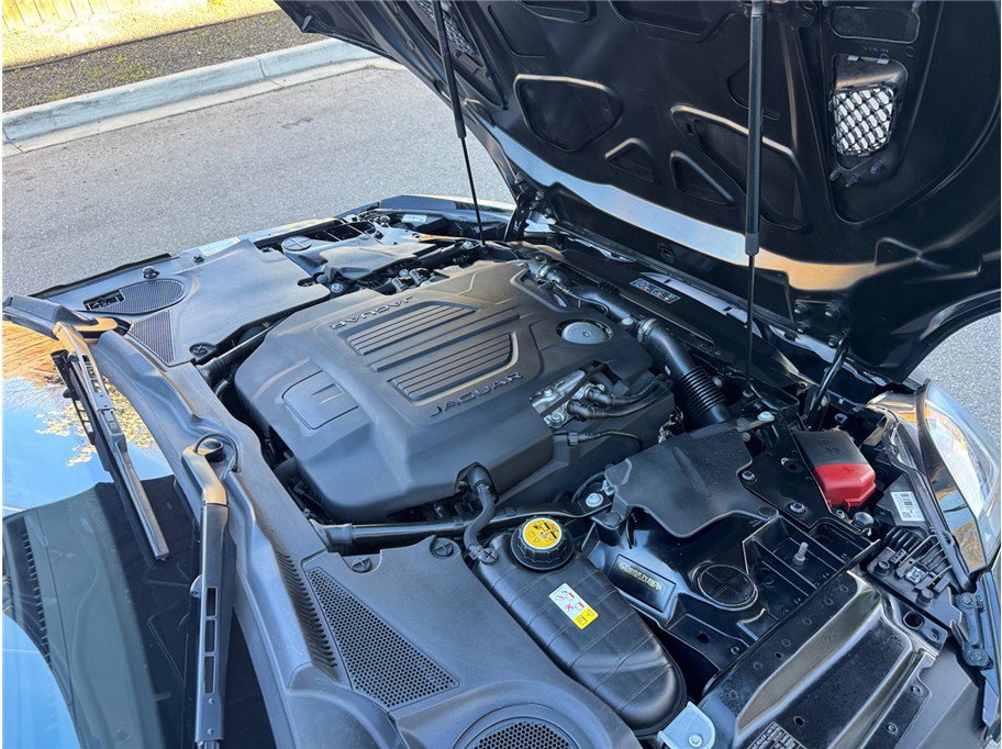 Used 2018 Jaguar F-TYPE 400 Sport image 38