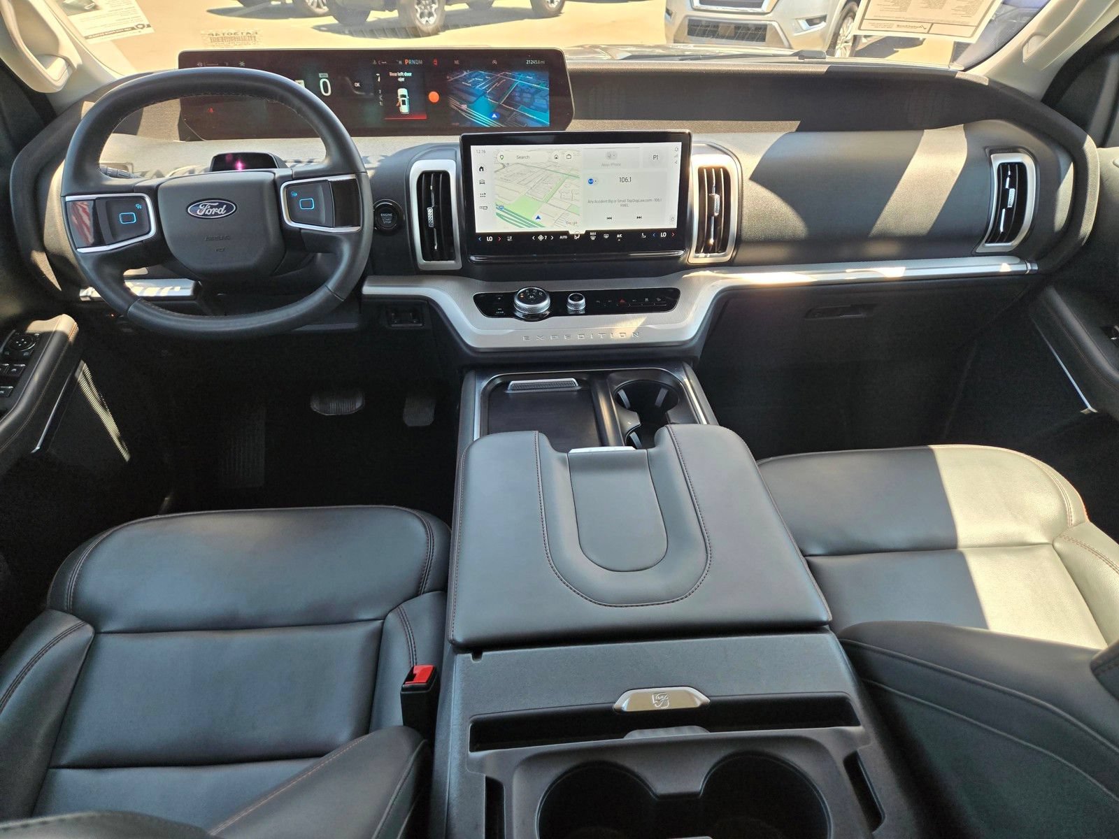 Used 2025 Ford Expedition Max Active AWD/4WD image 20