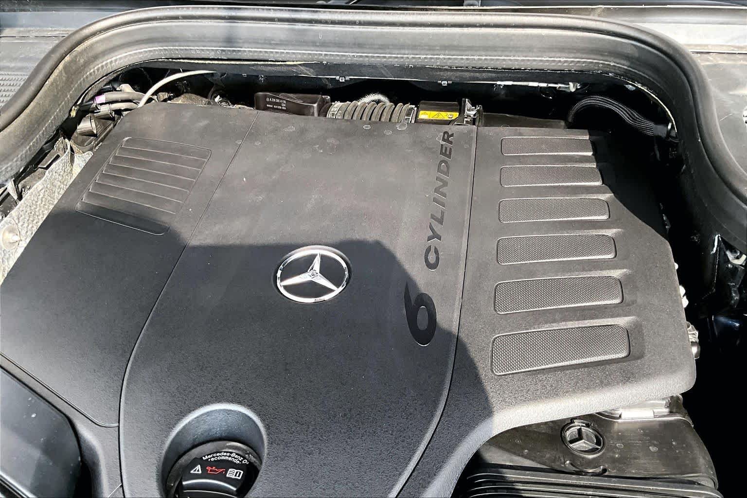 Used 2026 Mercedes-Benz GLS 450 4MATIC image 32