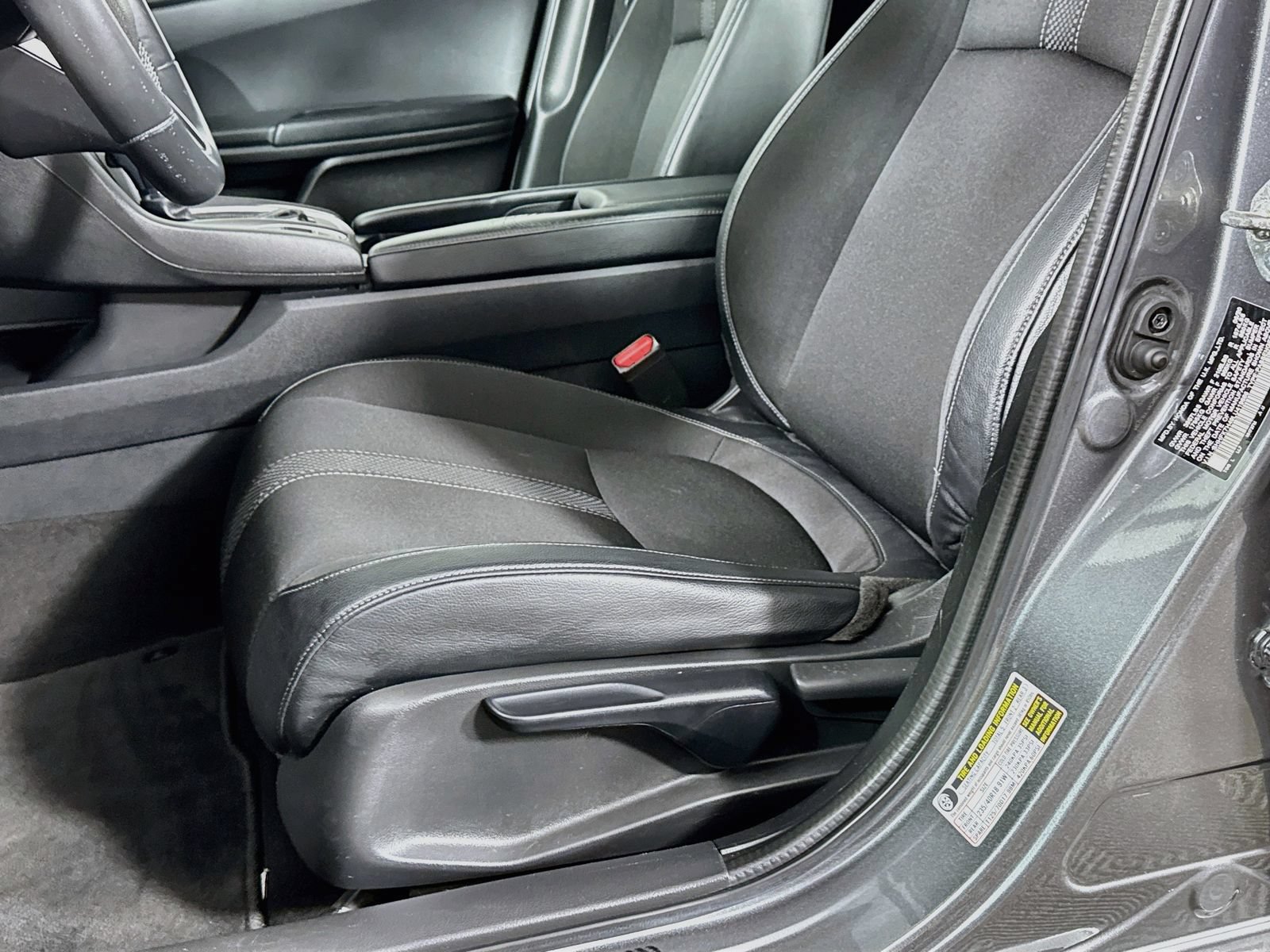 Used 2020 Honda Civic Sport image 18