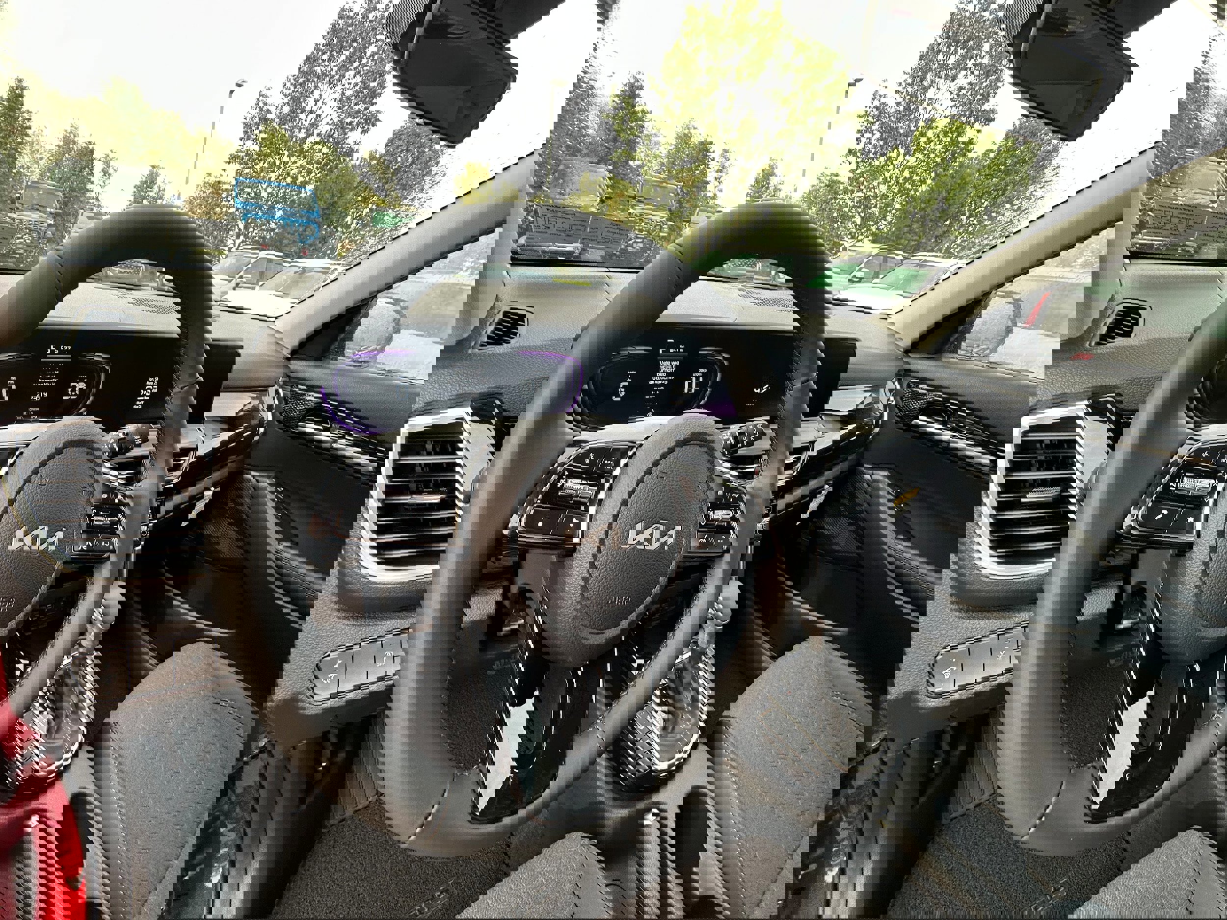 New 2026 Kia Seltos S image 33