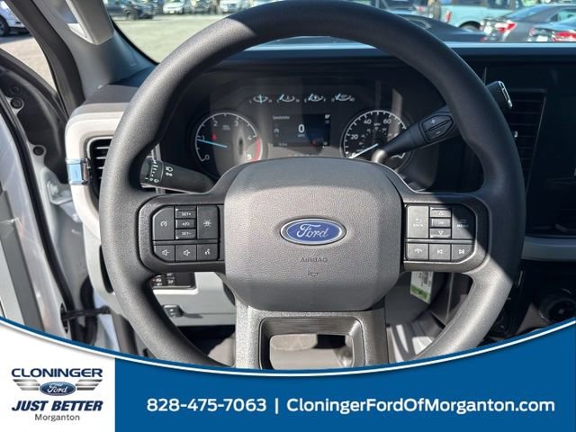New 2025 Ford F450 XLT w/ XLT Value Package image 21