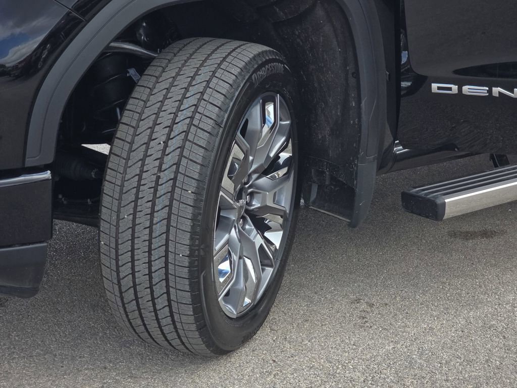 New 2026 GMC Sierra 1500 Denali w/ Denali Reserve Package image 16