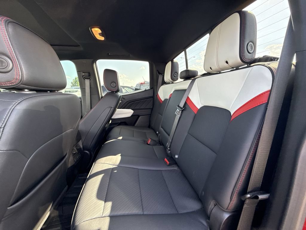 Used 2024 GMC Canyon AT4X AWD/4WD image 19