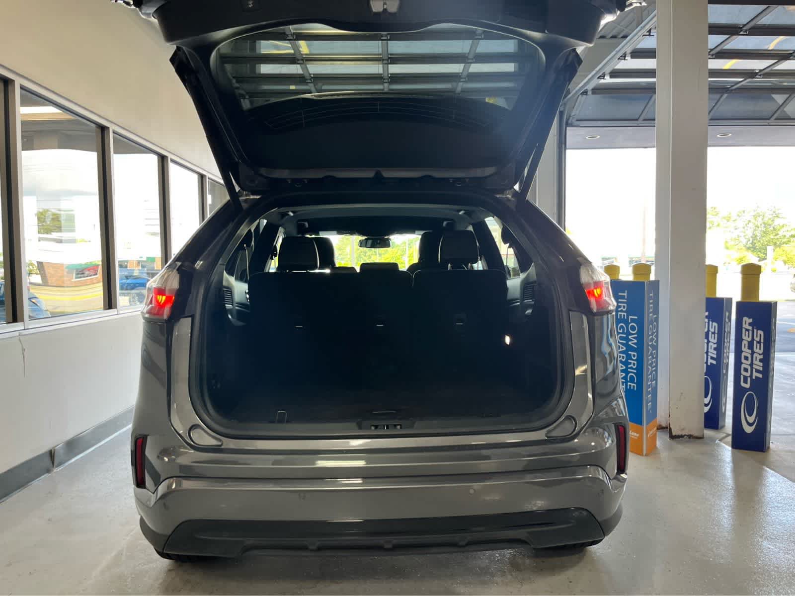 Certified 2024 Ford Edge ST-Line AWD/4WD image 28