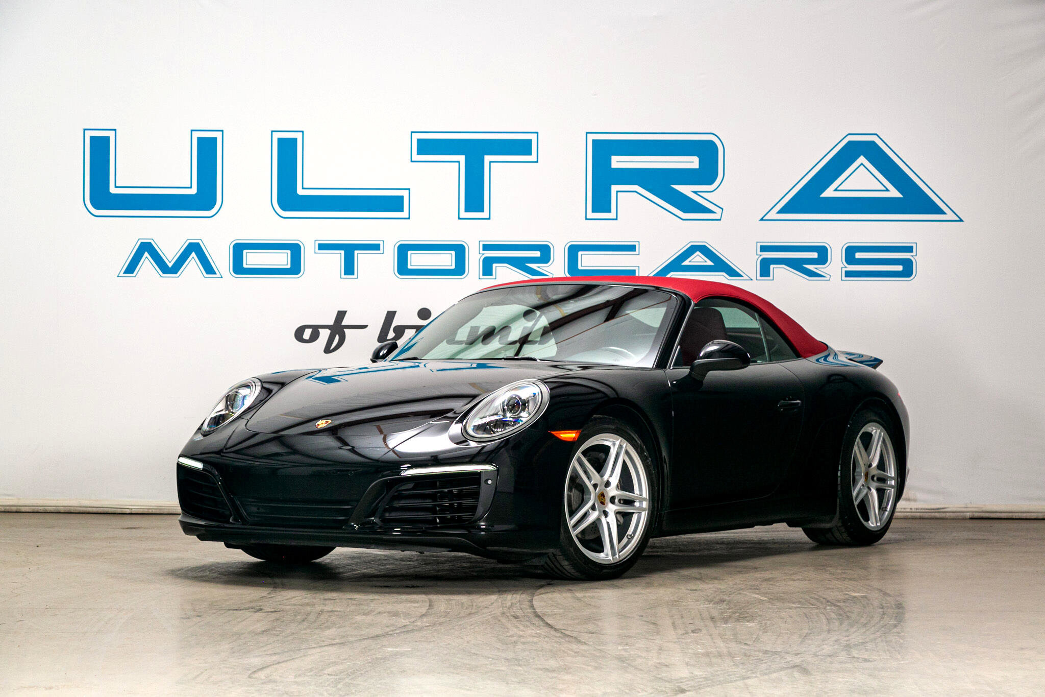 Used 2017 Porsche 911 Carrera image 7