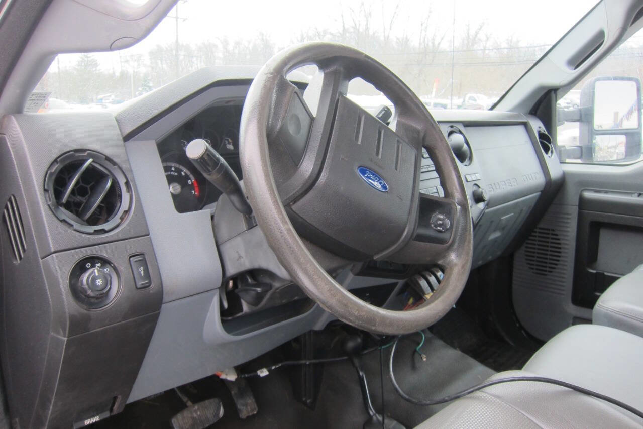 Used 2015 Ford F350 XL w/ Power Equipment Group image 16