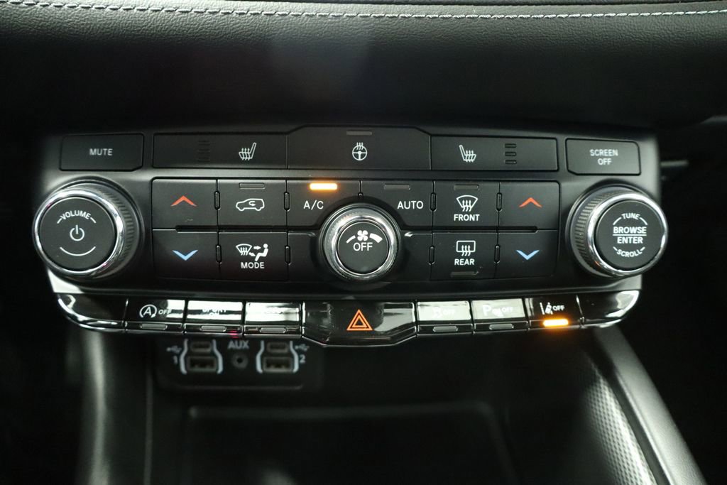 Certified 2022 Dodge Durango GT image 37