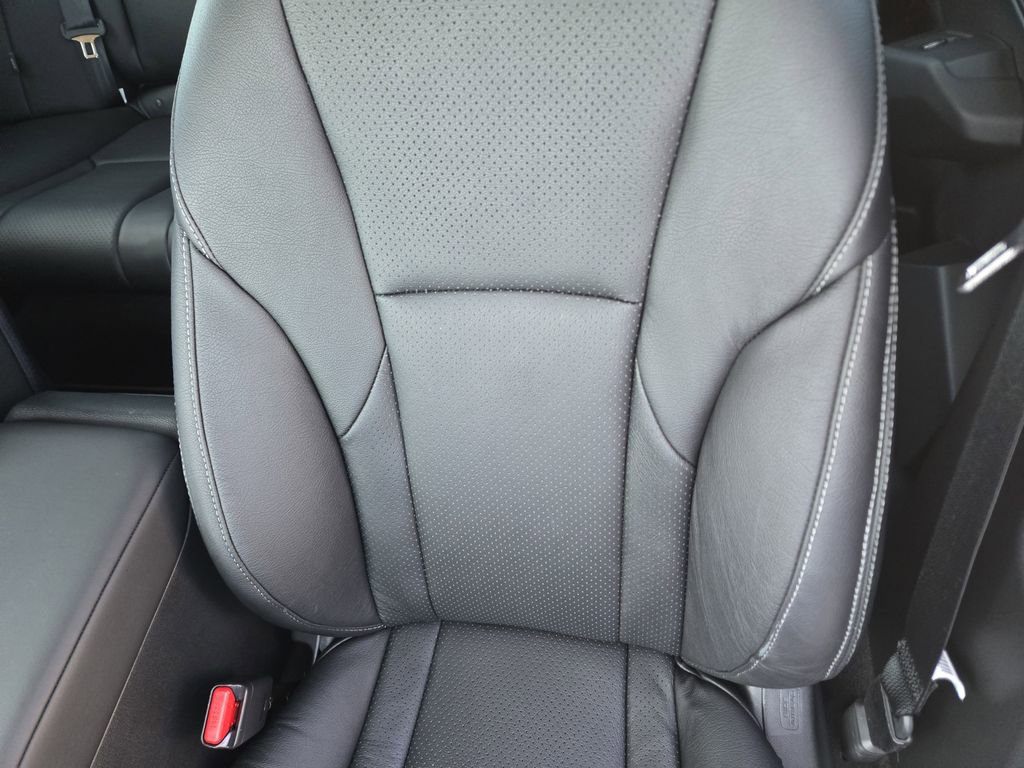 Certified 2025 Honda Accord SE image 18