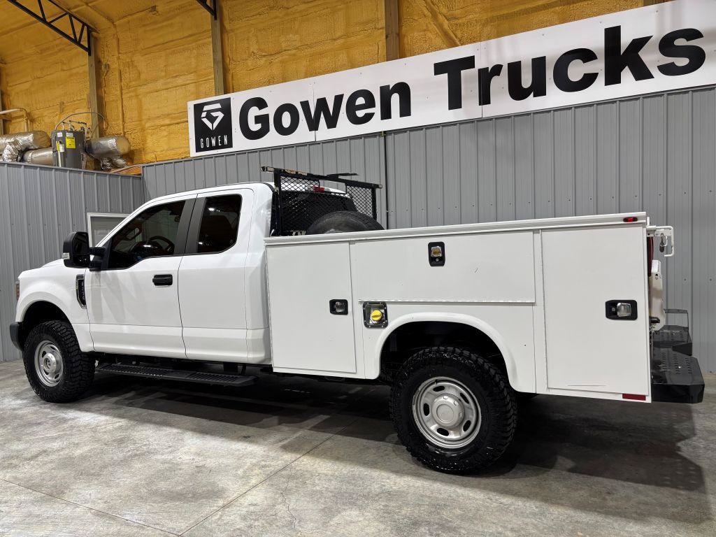 Used 2018 Ford F250 XL w/ Power Equipment Group AWD/4WD image 5