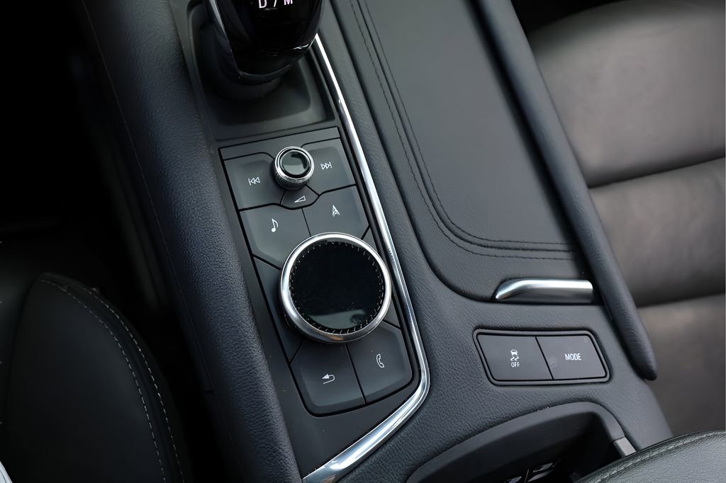 Used 2023 Cadillac XT5 Premium Luxury FWD image 24