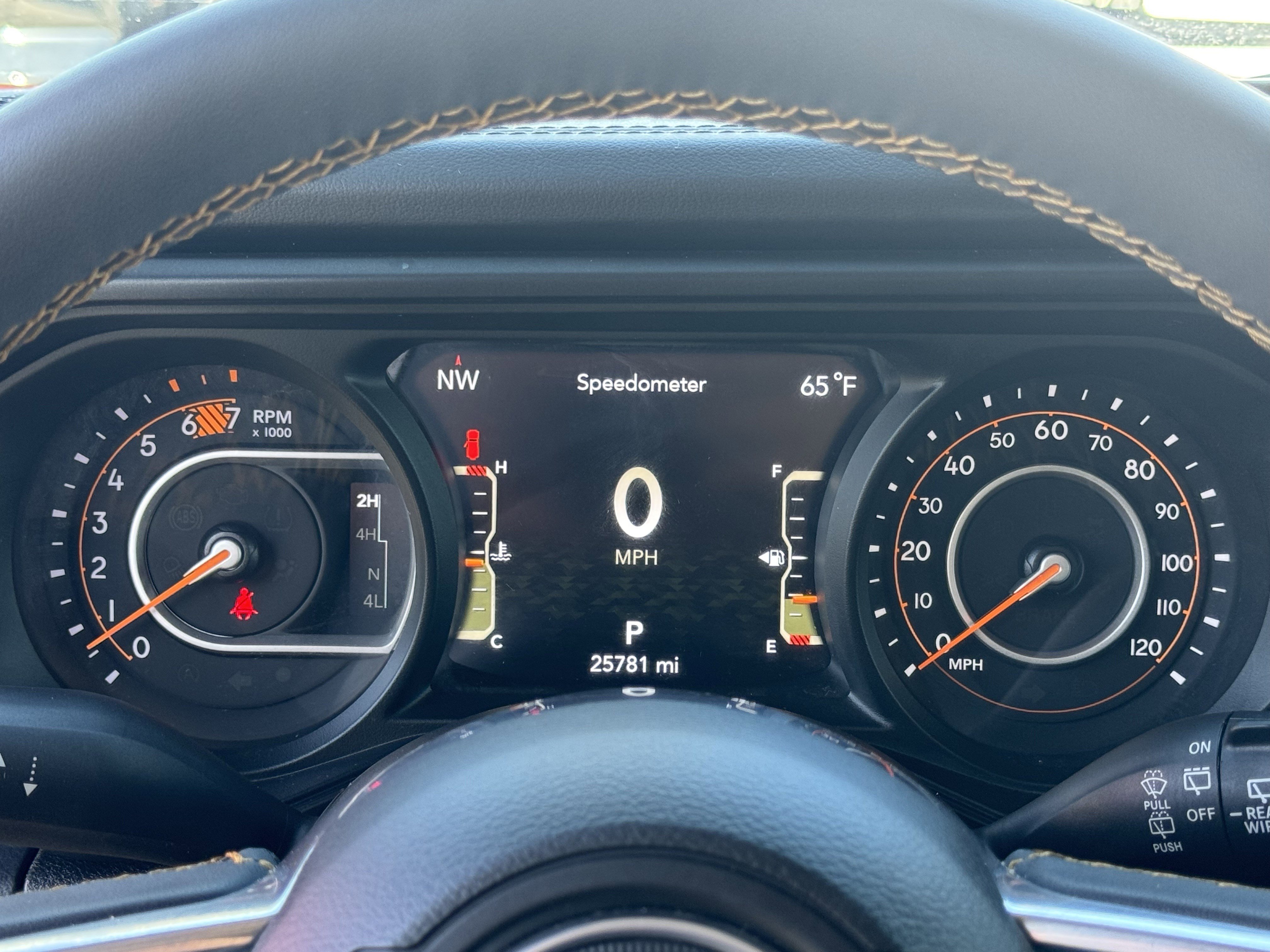 Used 2024 Jeep Wrangler Sahara w/ Safety Group image 23