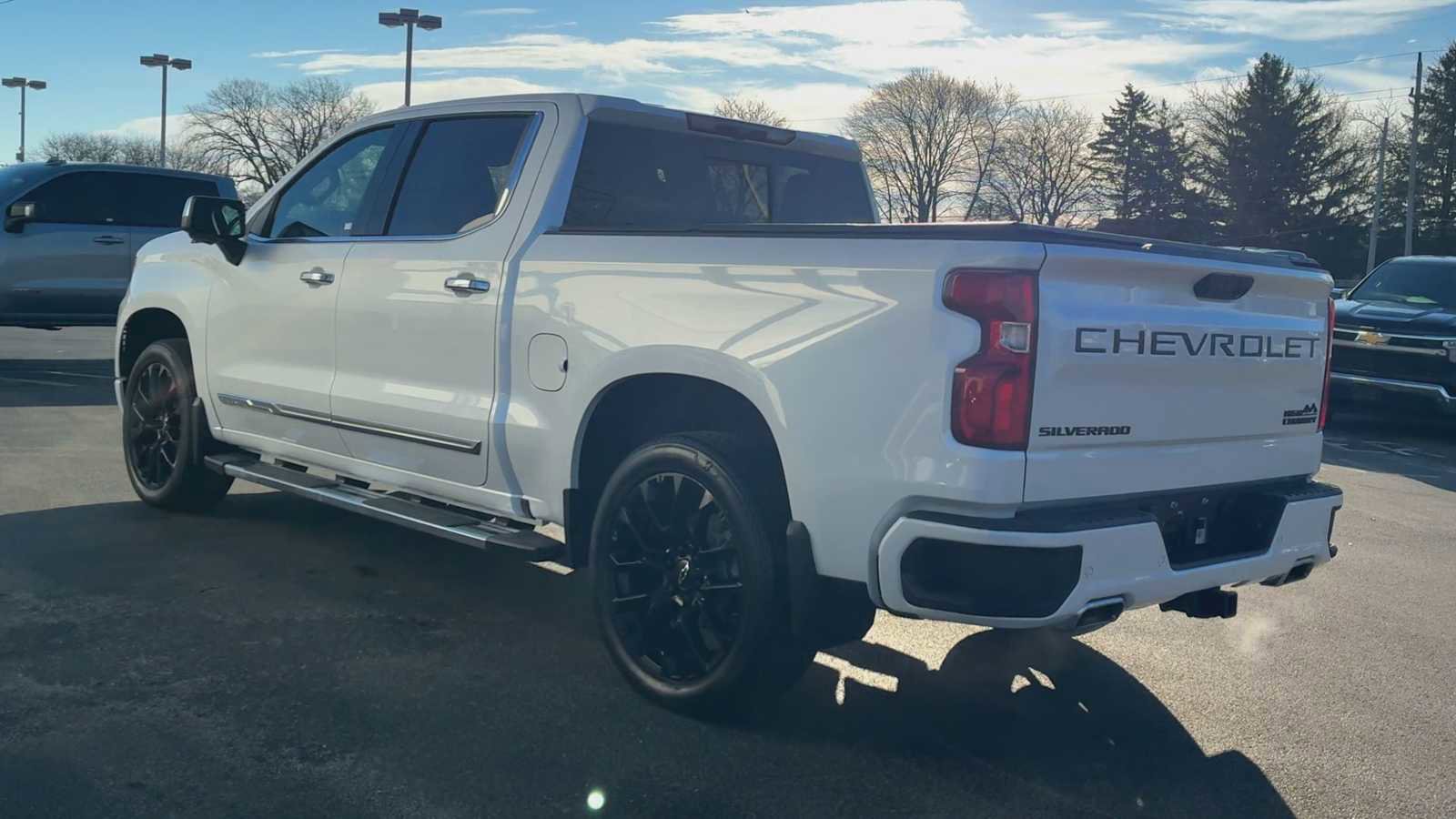 Certified 2023 Chevrolet Silverado 1500 High Country image 5