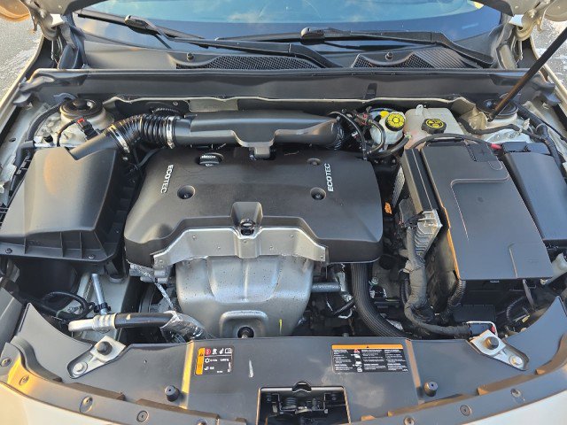 Used 2015 Chevrolet Malibu LT w/ Power Convenience Package FWD image 40