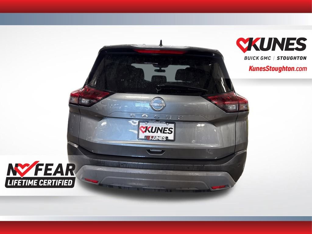 Used 2023 Nissan Rogue S image 10