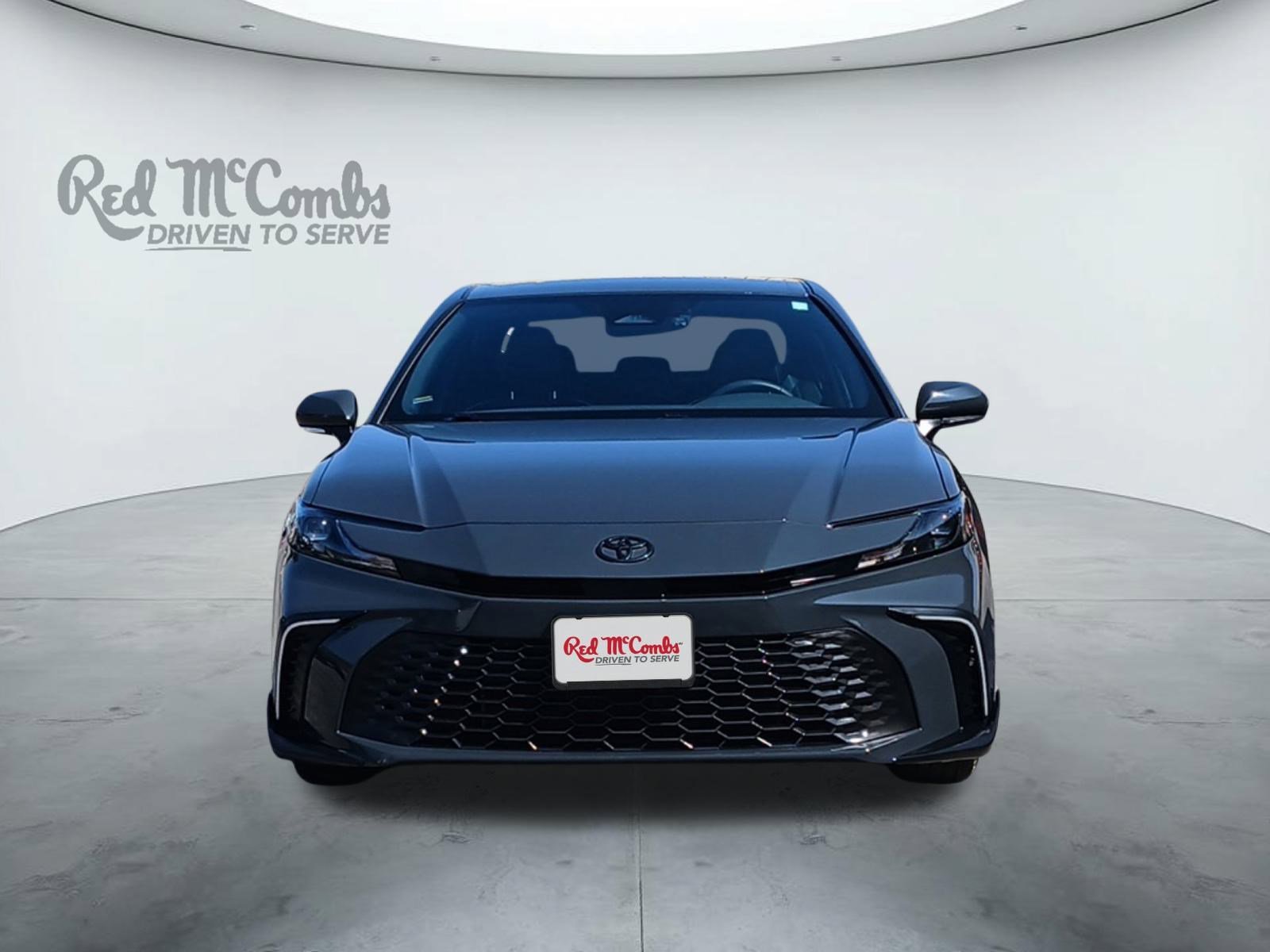 Used 2025 Toyota Camry SE image 8