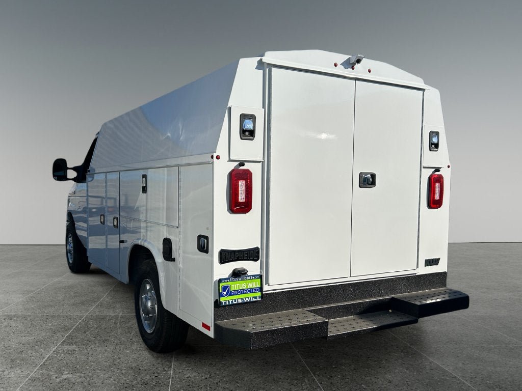 New 2026 Ford E-350 and Econoline 350 Super Duty w/ Power Equipment Group RWD image 4