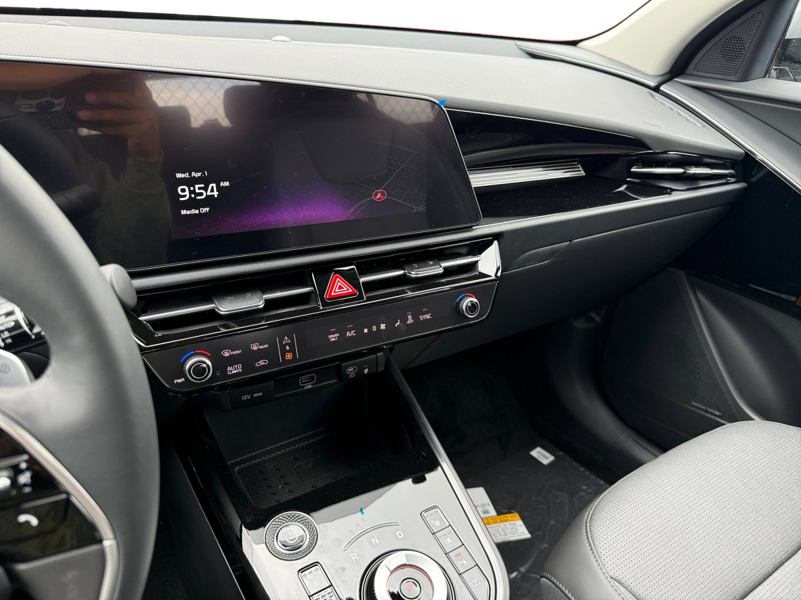 New 2026 Kia Niro Wave FWD image 12