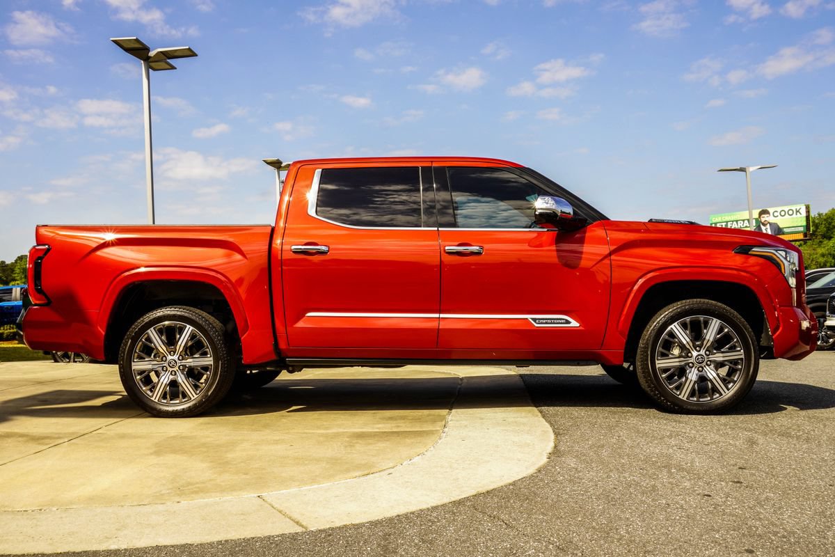 Used 2023 Toyota Tundra Capstone AWD/4WD image 6