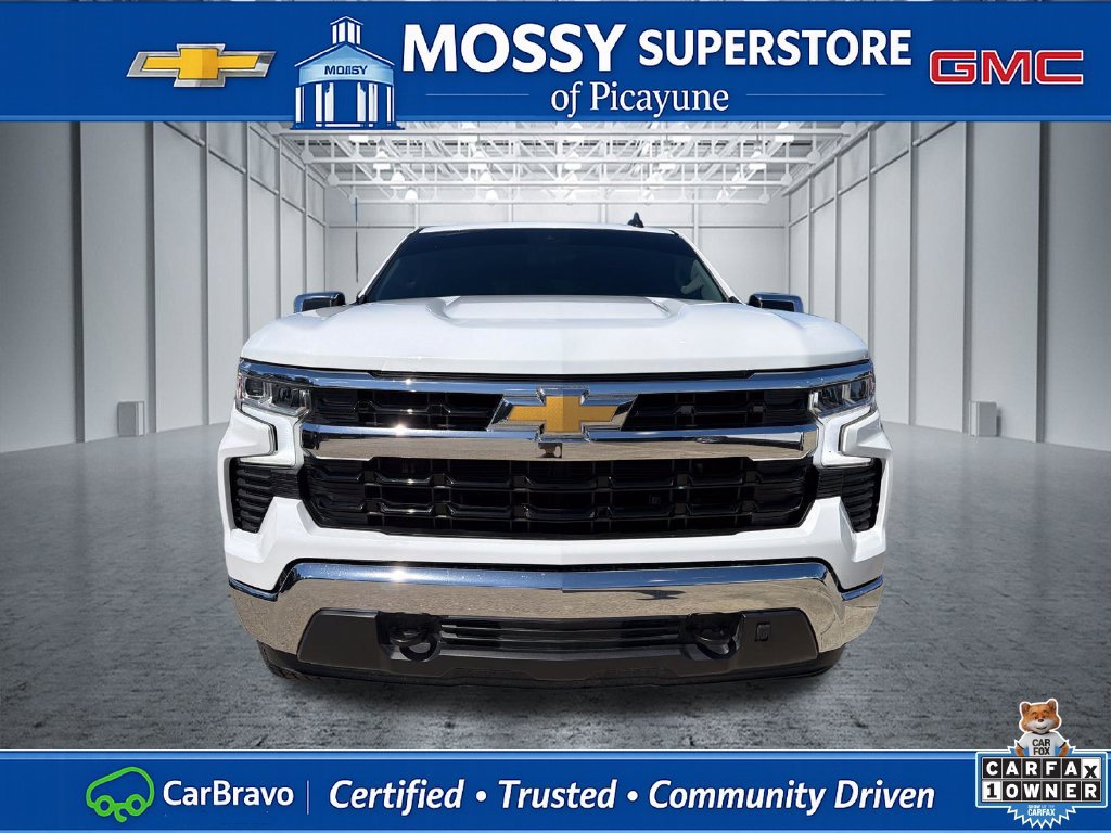 Certified 2024 Chevrolet Silverado 1500 LT w/ Z71 Off-Road Package AWD/4WD image 11