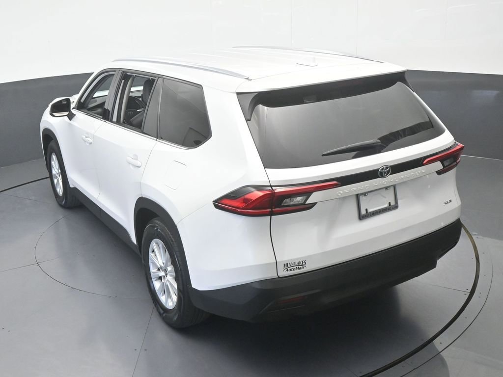Used 2024 Toyota Grand Highlander FWD image 48