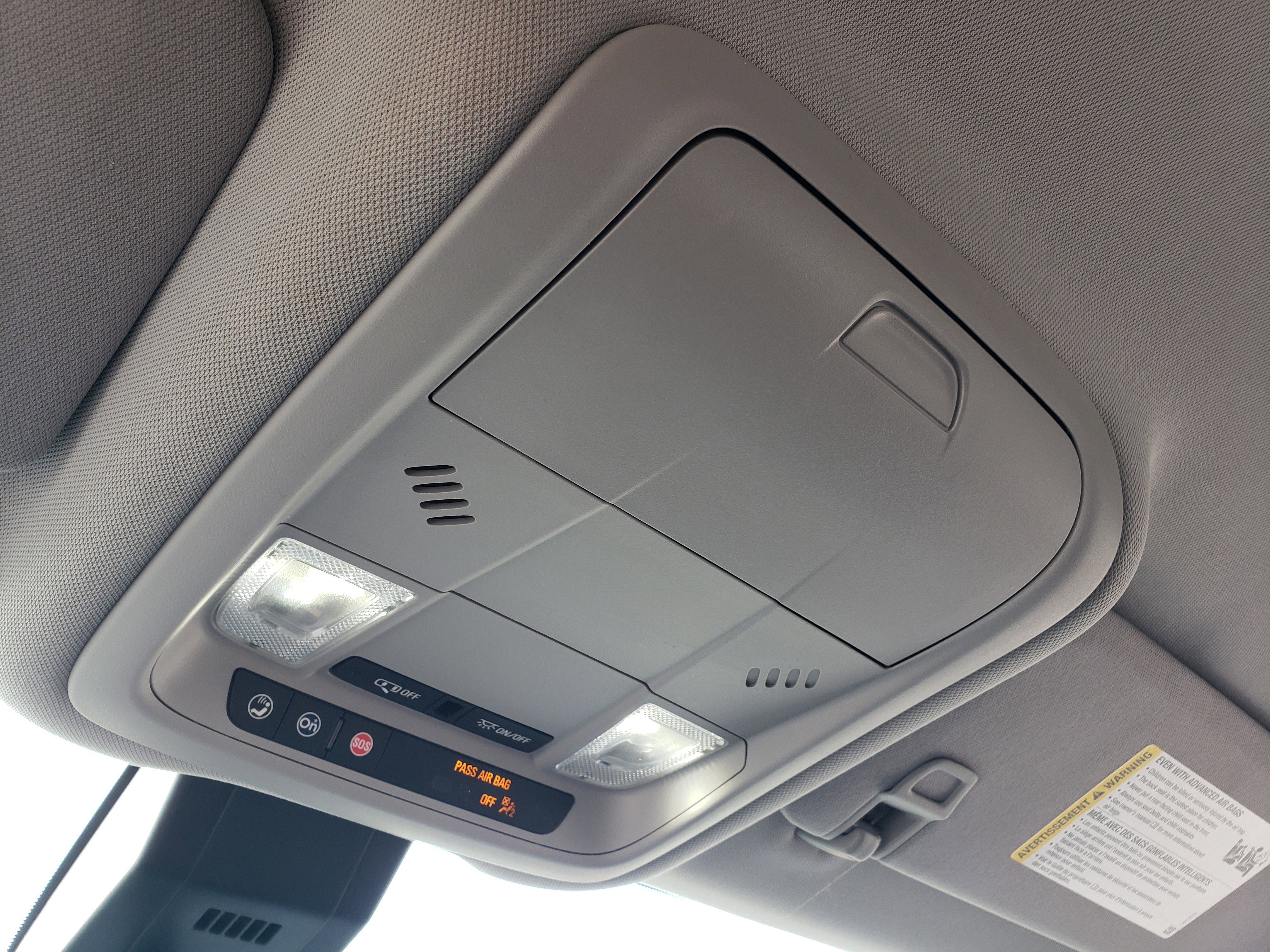Used 2022 Chevrolet Equinox LT w/ Driver Convenience Package FWD image 25