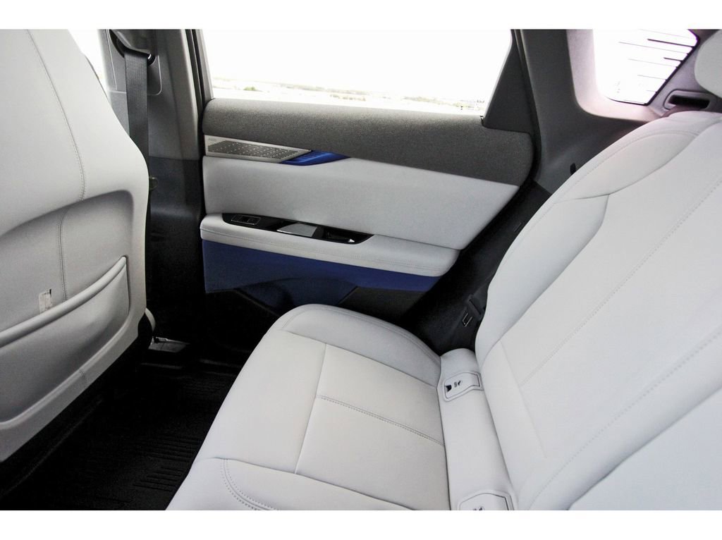 New 2026 Cadillac Optiq Sport 1 image 12