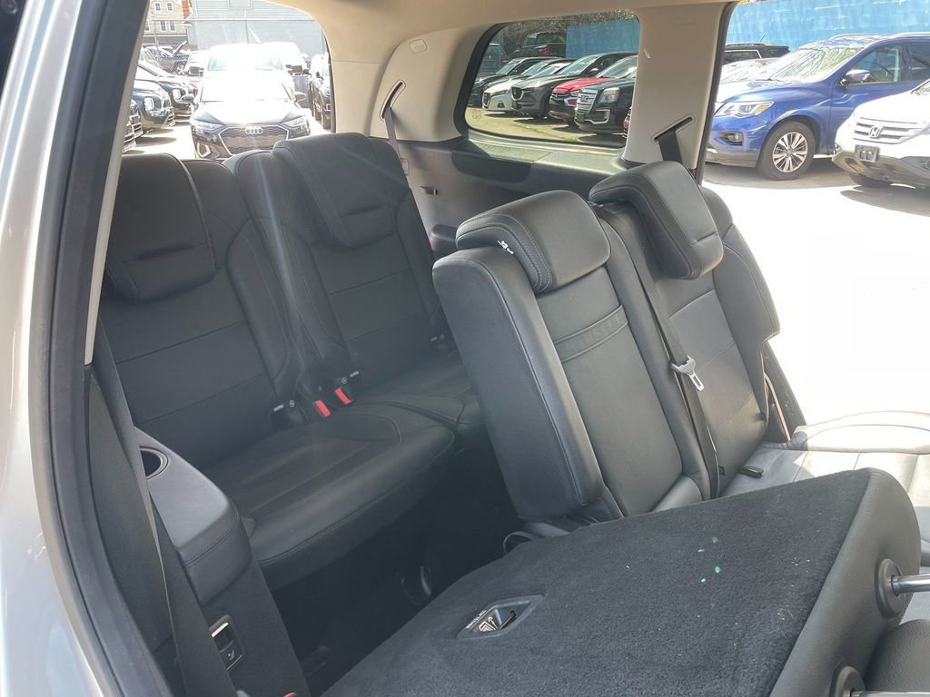 Used 2017 Mercedes-Benz GLS 450 4MATIC image 28