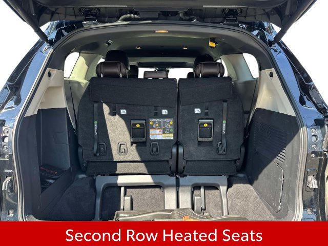 Used 2023 Toyota Sienna Platinum AWD/4WD image 17