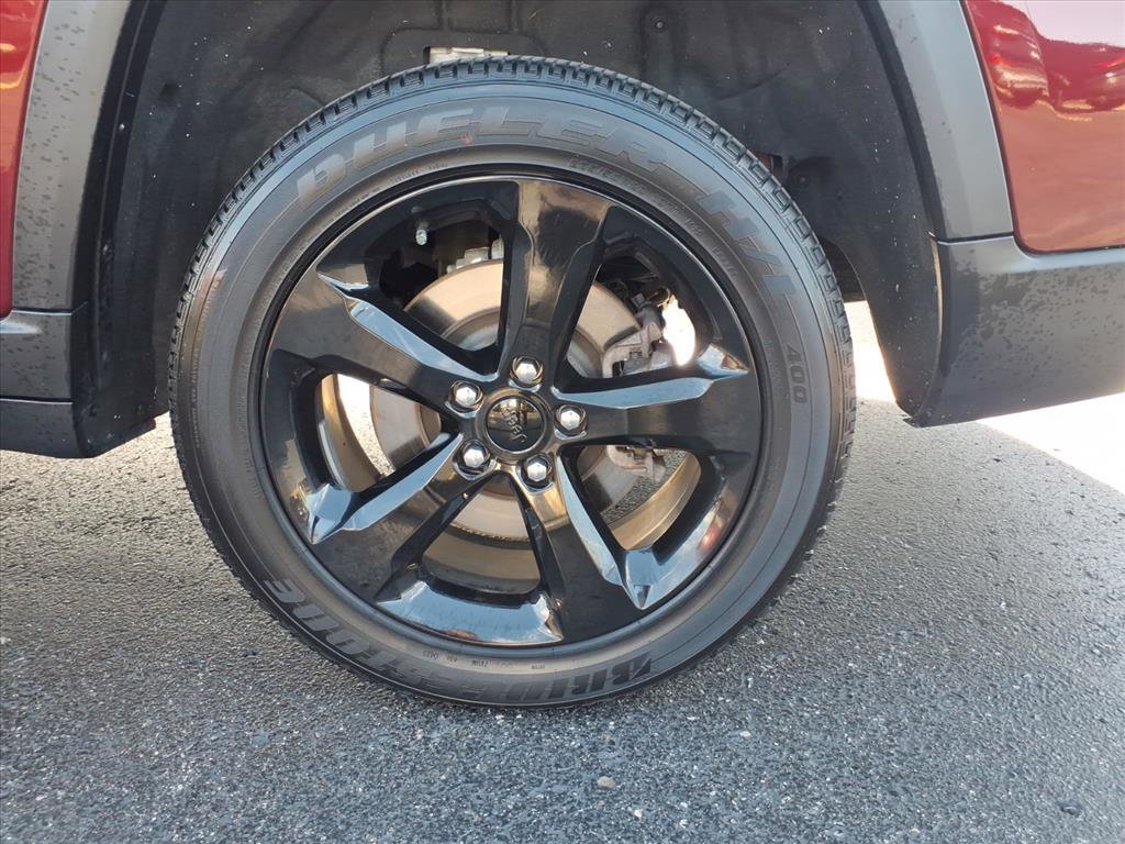 Used 2023 Jeep Grand Cherokee L Altitude image 8