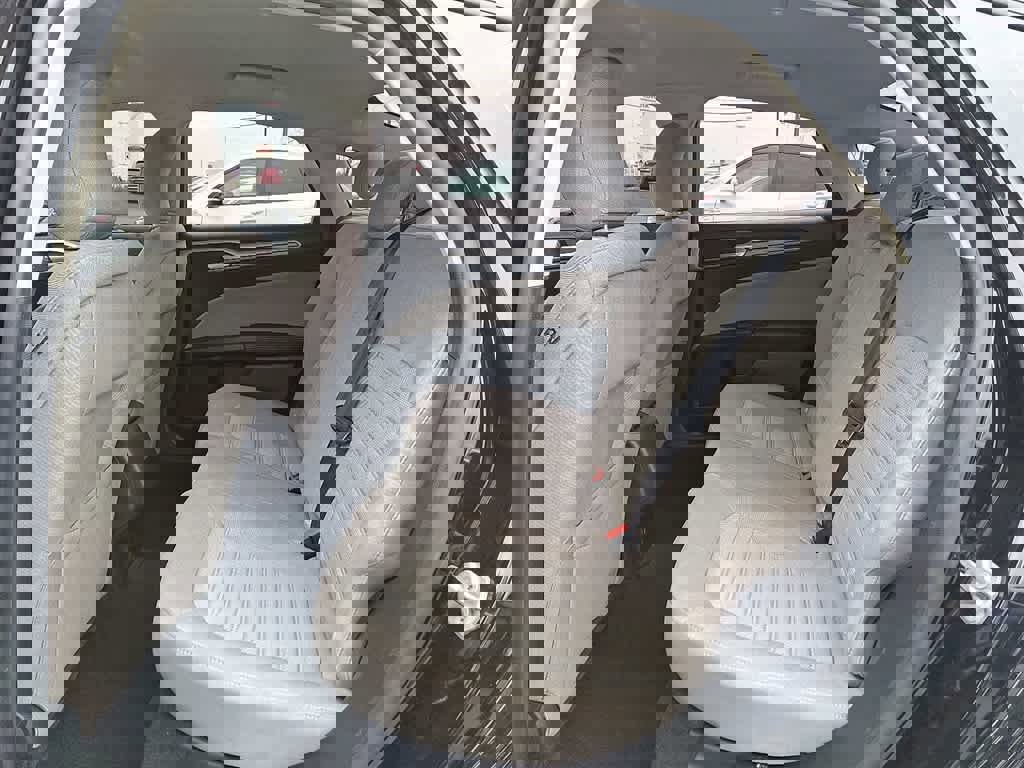 Used 2019 Ford Fusion S image 11