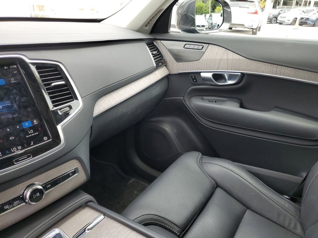Certified 2024 Volvo XC90 B6 Ultimate image 22