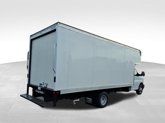 New 2026 Chevrolet Express 3500 w/ Power Convenience Package RWD image 3