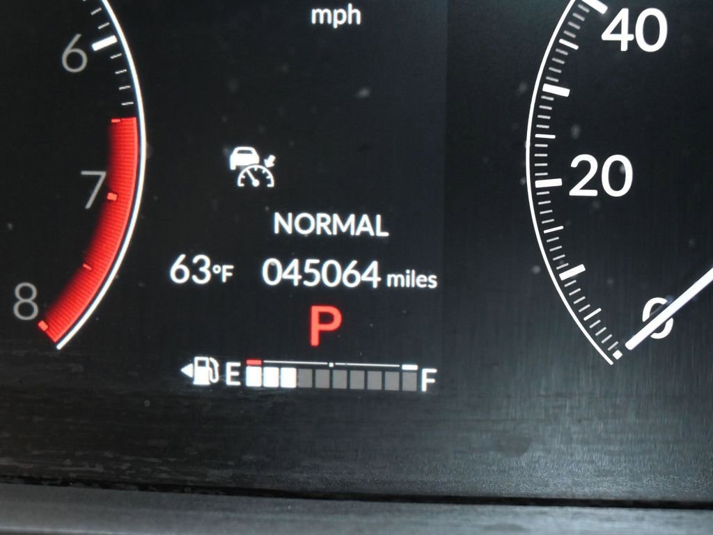 Used 2023 Honda Pilot Sport image 31