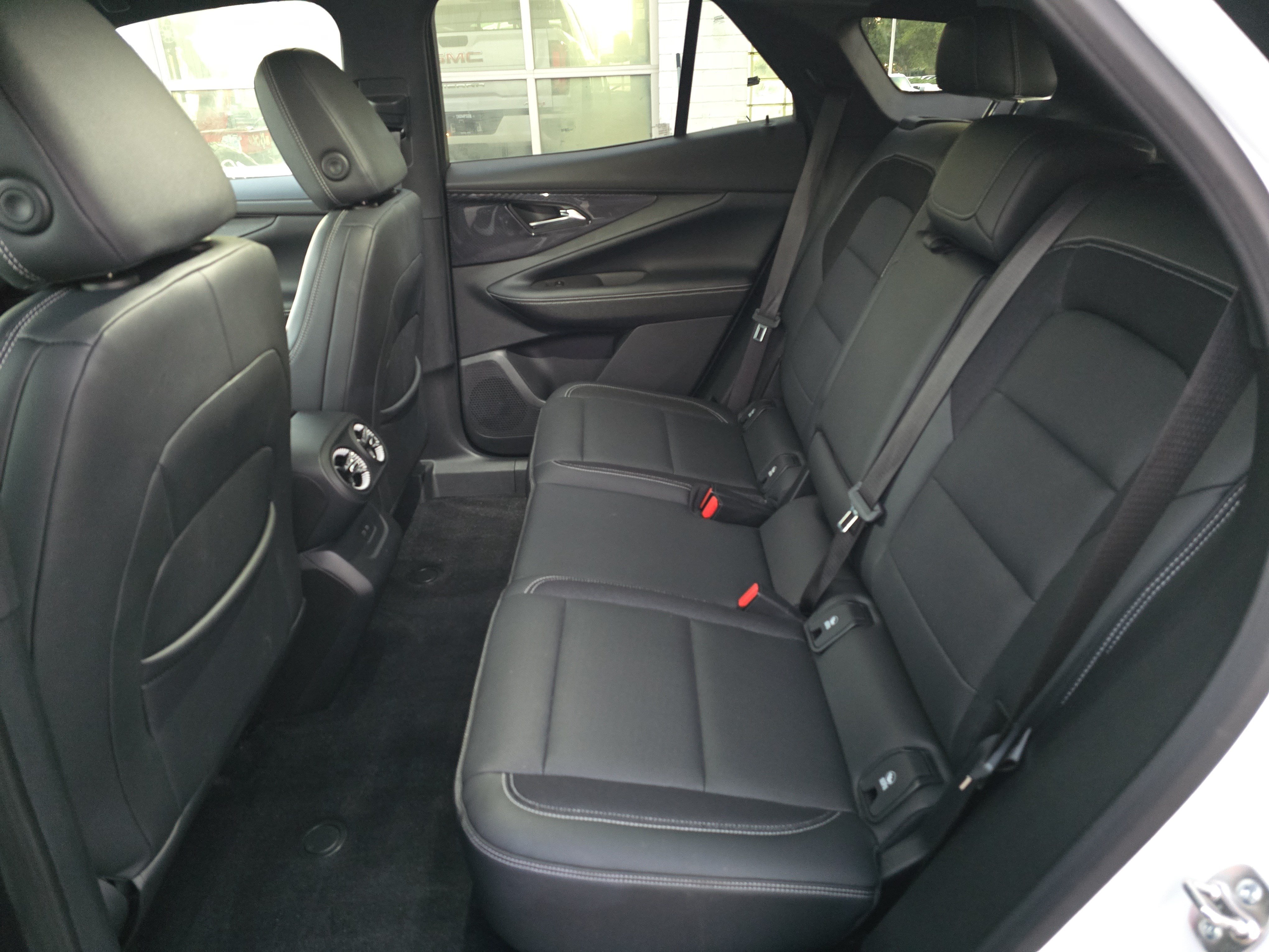 Used 2024 Chevrolet Blazer EV LT AWD/4WD image 13