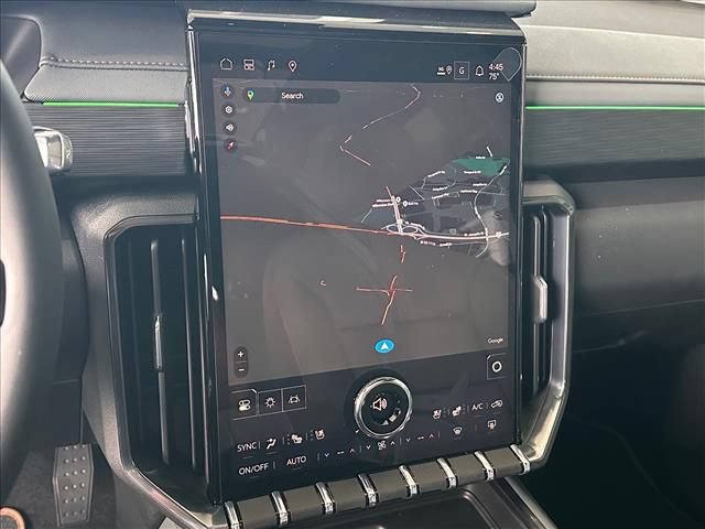 New 2026 GMC Acadia AT4 w/ Luxury Package AWD/4WD image 33