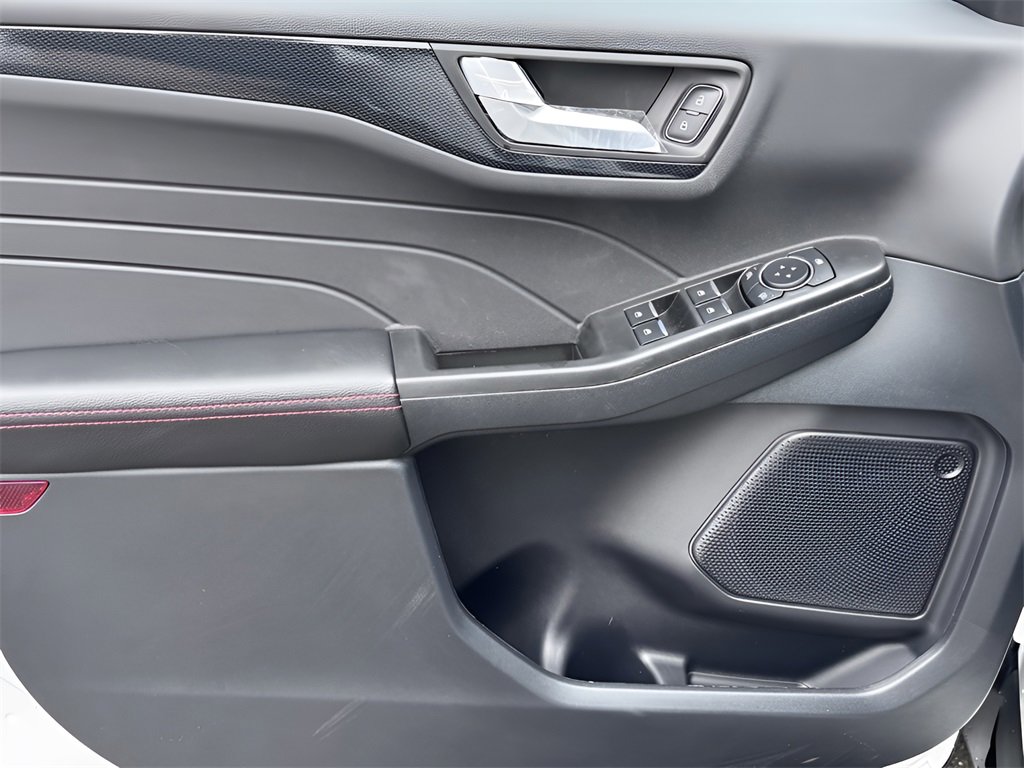 New 2026 Ford Escape ST-Line w/ Tech Pack #1 image 26