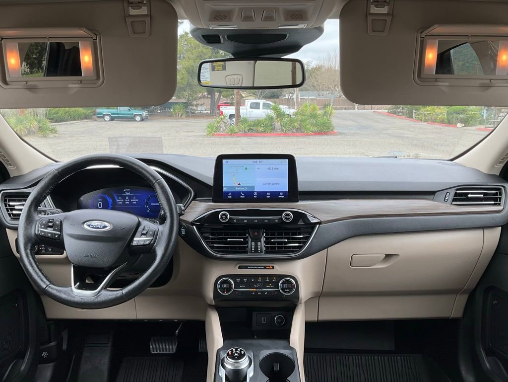 Used 2020 Ford Escape Titanium w/ Titanium Premium Package 2.0 image 31