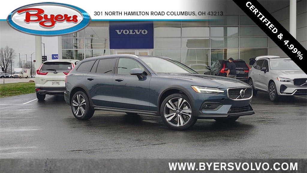 Certified 2025 Volvo V60 B5 Cross Country Plus