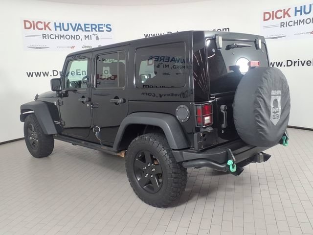 Used 2012 Jeep Wrangler Unlimited Rubicon AWD/4WD image 6