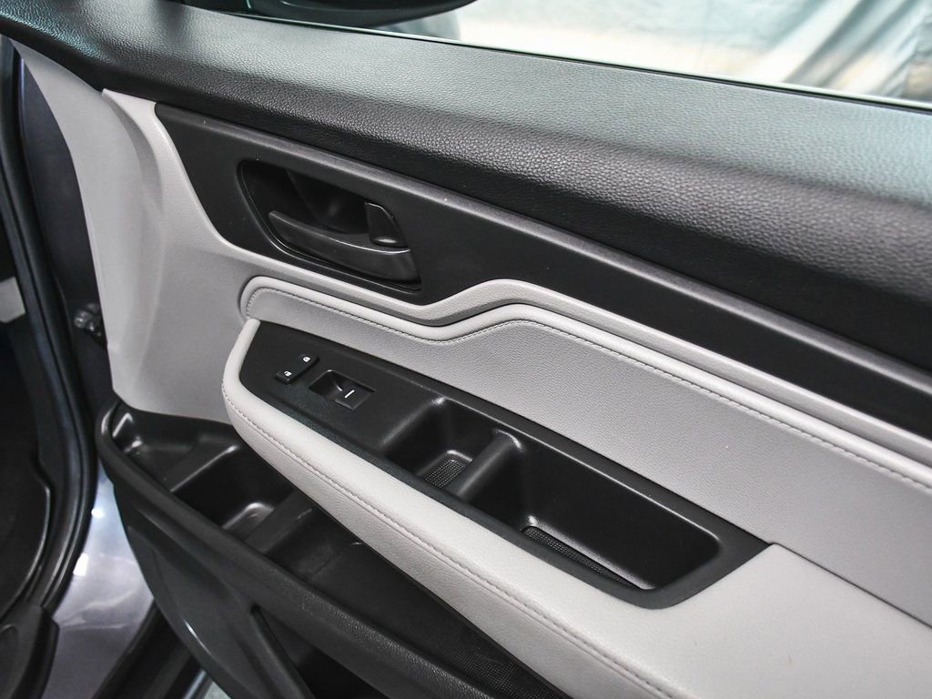 Used 2019 Honda Odyssey EX-L image 18