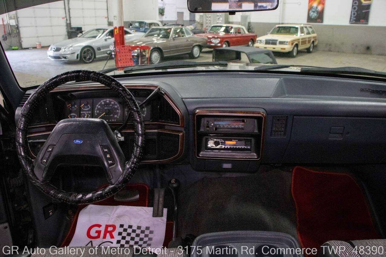 Used 1989 Ford Bronco AWD/4WD image 18