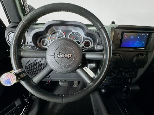 Used 2010 Jeep Wrangler Rubicon w/ Trailer Tow Group AWD/4WD image 10