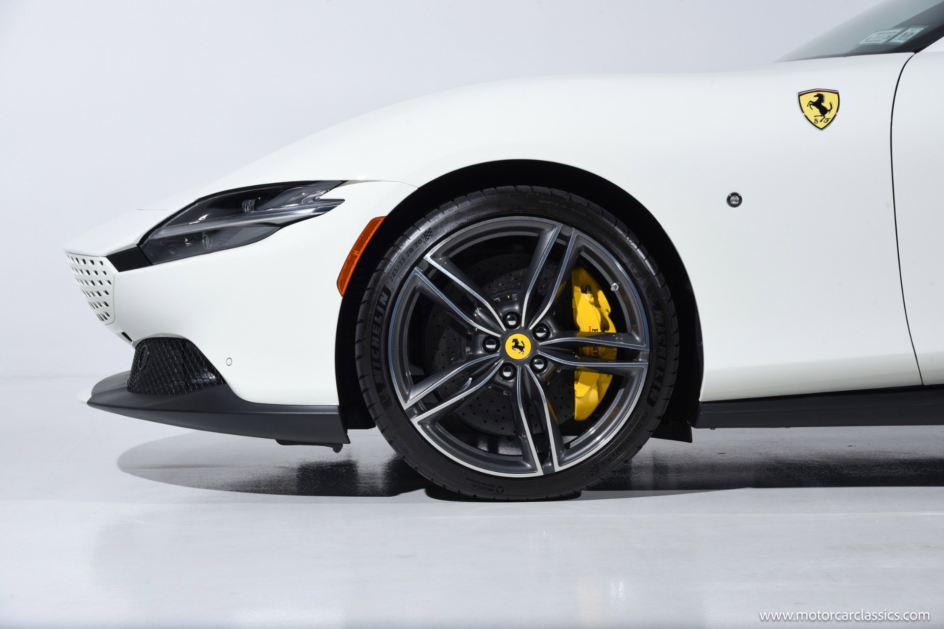 Used 2024 Ferrari Roma image 17