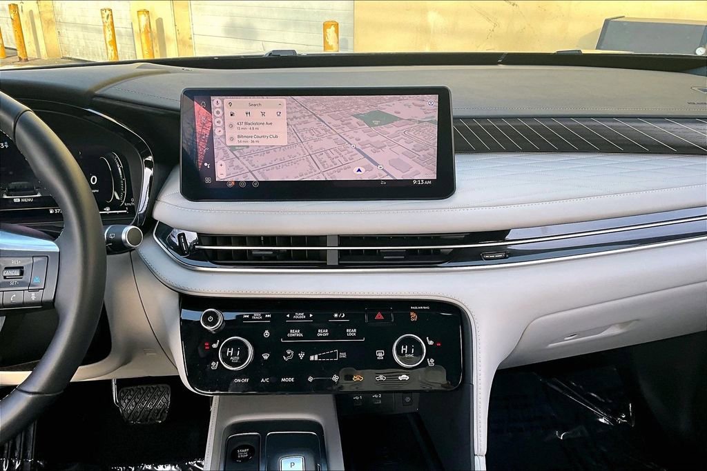 Certified 2026 INFINITI QX60 Autograph w/ Dark Cargo Package image 19