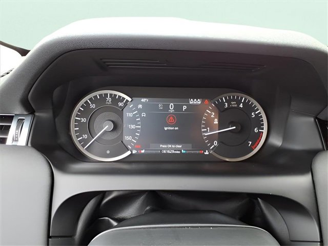 Used 2020 Land Rover Discovery Sport image 11