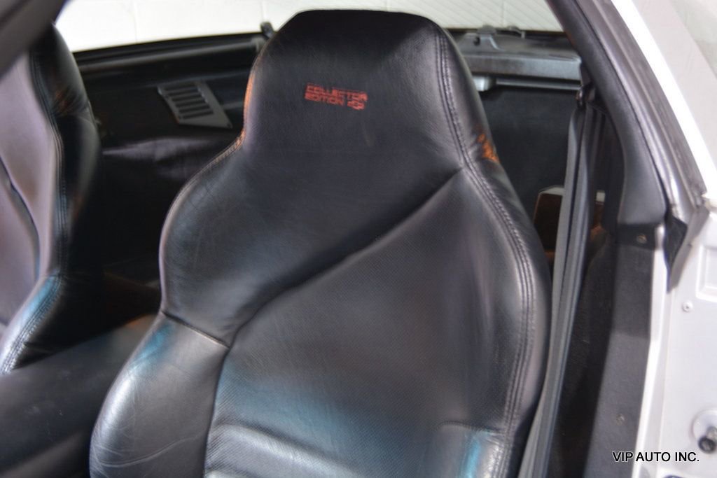 Used 1996 Chevrolet Corvette 2dr Coupe image 16