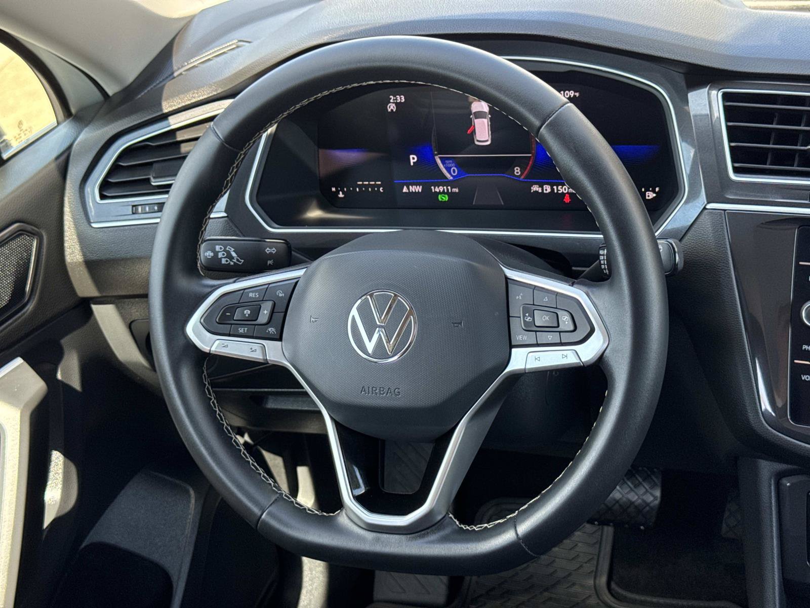 Certified 2023 Volkswagen Tiguan SE FWD image 10