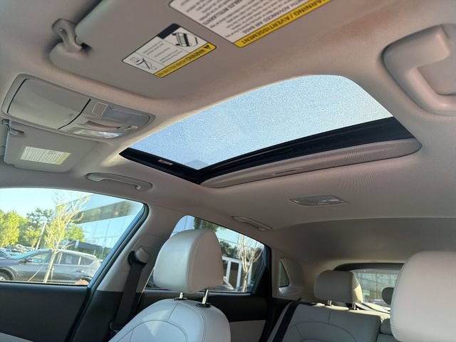 Certified 2023 Hyundai Kona Limited FWD image 36