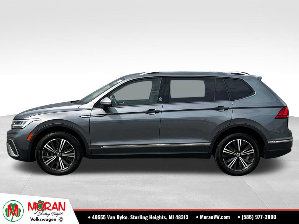 Used 2024 Volkswagen Tiguan Wolfsburg Edition FWD image 2